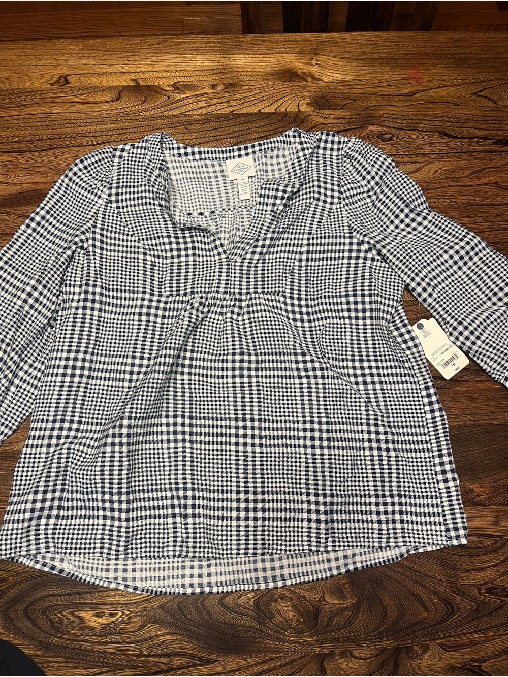 Gingham V-Neck Babydoll Women’s blouse St. John’s bay Petite M NWT